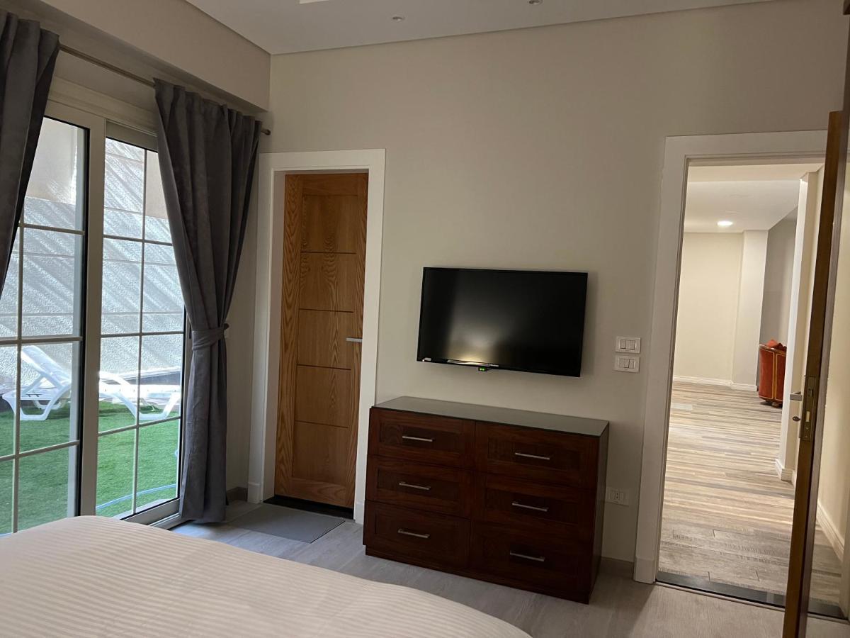 M Residence New Cairo - Families Only Luaran gambar