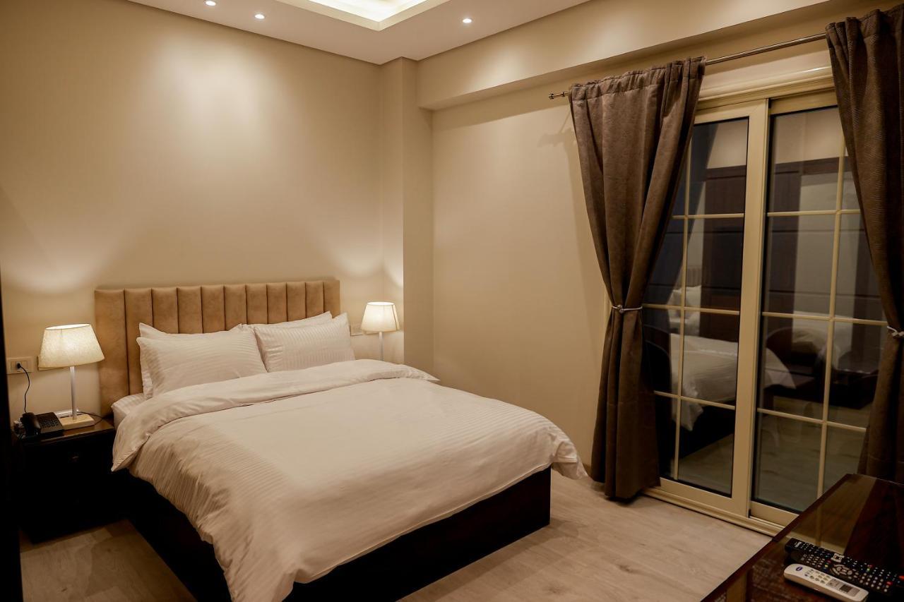 M Residence New Cairo - Families Only Luaran gambar