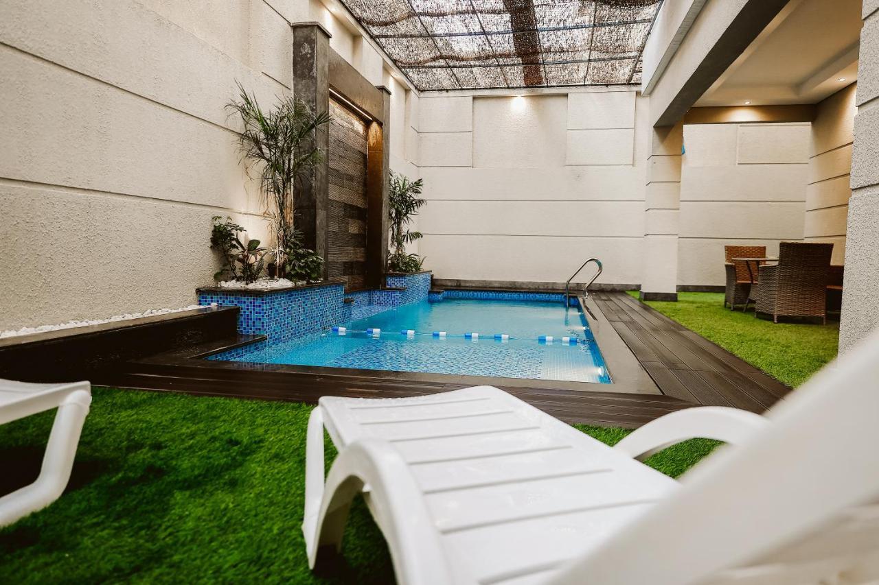 M Residence New Cairo - Families Only Luaran gambar